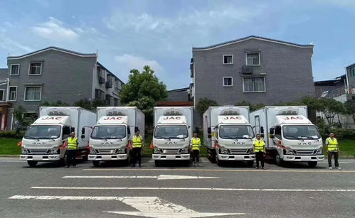 湘西后雙輪依維柯面包冷藏車(chē)配置詳解